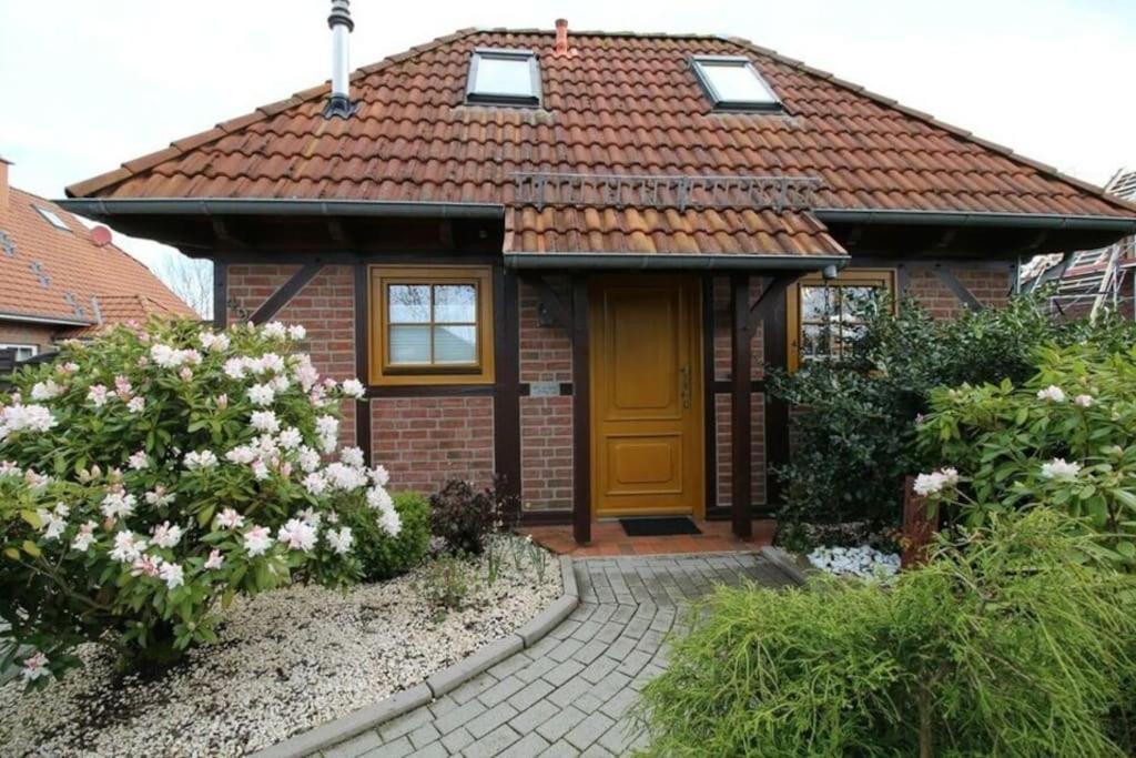 Haus Frieda Villa Dorumer Neufeld Exteriör bild
